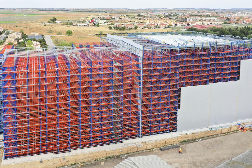 Autoportante Esnova